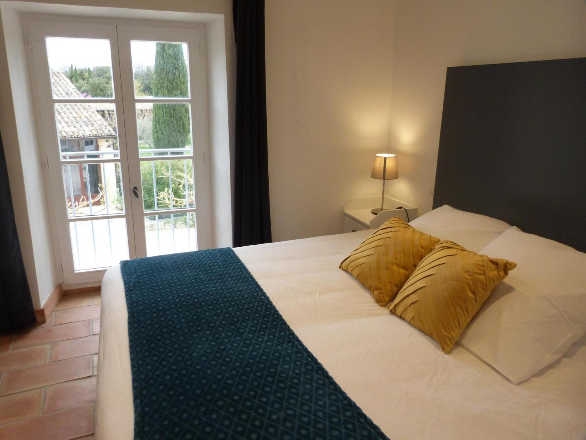 Prieure De Grignan Hotel Екстериор снимка