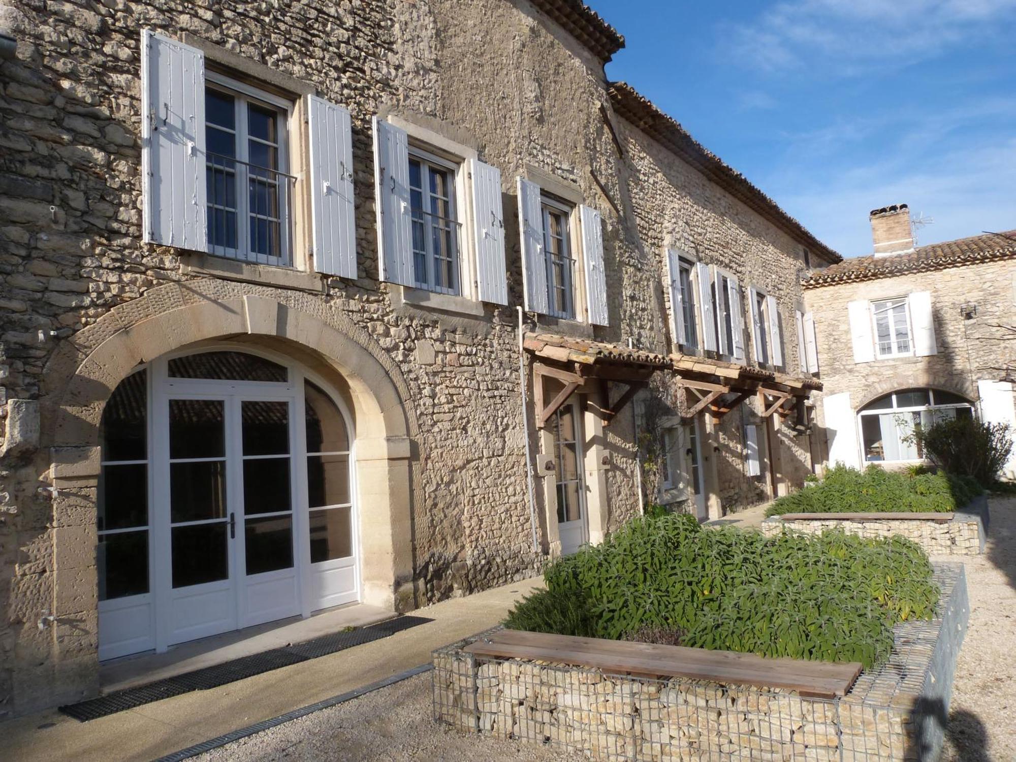 Prieure De Grignan Hotel Екстериор снимка